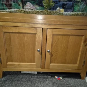 Fish tank and oak unit - Image 3
