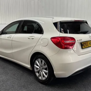 2014 Mercedes-Benz A-Class 1.5 CDI ECO SE Diesel Hatchback - Image 4