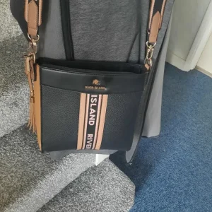 Ladies River Island bag - Image 6