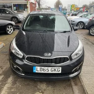 2015 Kia Ceed 2 ISG Hatchback Petrol Manual - Image 2