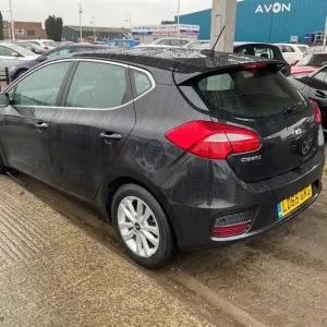 2015 Kia Ceed 2 ISG Hatchback Petrol Manual - Image 6