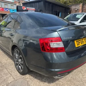 2016 Skoda Octavia 2.0 TDI vRS DSG Diesel Hatchback - Image 4