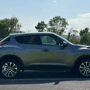 2017 Nissan Juke 1.6 Tekna CVT 5-door SUV petrol automatic - Image 8