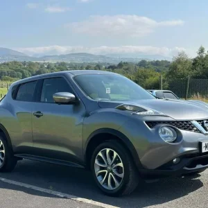 2017 Nissan Juke 1.6 Tekna CVT 5-door SUV petrol automatic