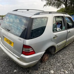 Mercedes ML parts - Image 5