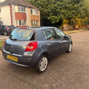 Renault Clio 1.4 2006 5-door manual - Image 2