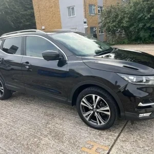 2017 Nissan Qashqai 1.6 dCi N-Connecta XTRON Euro 6 (s/s) 5dr SUV Diesel Automatic