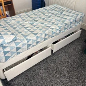 Kids bed with 2 drawers - Image 2