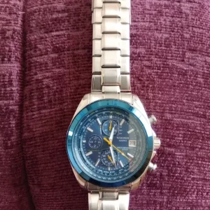 Watch - Image 3
