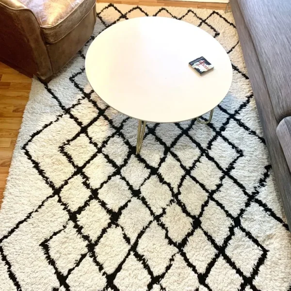 Fes 100% White & Black Wool Area Rug for Living Room