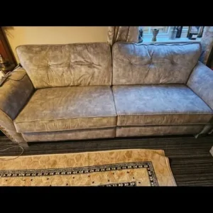 Sofas and arm chairs - Image 2