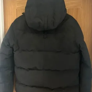 Canada Goose Men’s Small Coat - Image 2