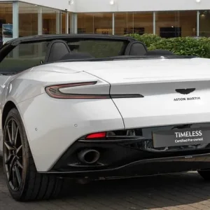 2022 Aston Martin DB11 V8 Volante 2dr Touchtronic Auto Convertible - Image 2