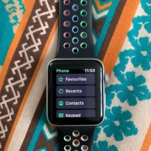 Apple Watch Series 3 (3rd Gen) – Works Great, No Cracks - Image 4
