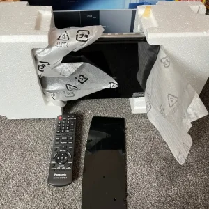 Panasonic SC-HC30DBEBK stereo system - Image 5