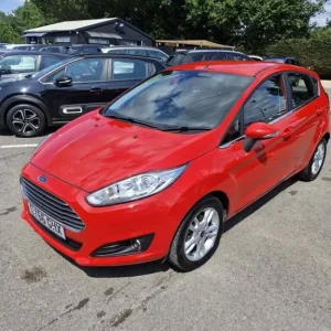 2016 Ford Fiesta 1.0T EcoBoost Zetec 5-door hatchback - Image 5