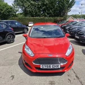 2016 Ford Fiesta 1.0T EcoBoost Zetec 5-door hatchback - Image 6
