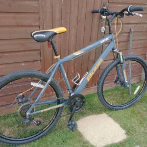 Boss Vortex Mountain Bike - Disk Brakes - Medium/Large Size - Image 2
