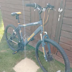 Boss Vortex Mountain Bike - Disk Brakes - Medium/Large Size - Image 3