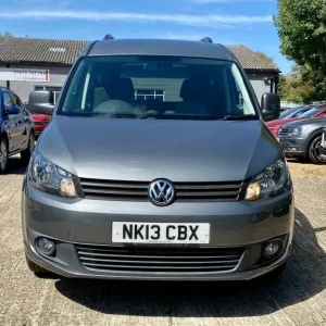 2013 Volkswagen Caddy Maxi Life 1.6 TDI Diesel MPV - Image 5