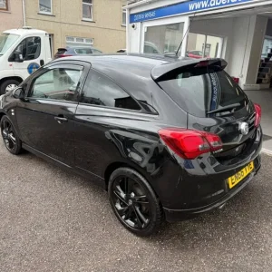 2017 Vauxhall Corsa 1.4 EcoFLEX Limited Edition 3-door Hatchback - Image 5