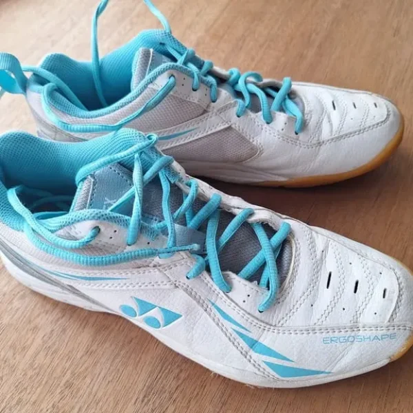 Yonex Badminton Shoes Power Cushion Size 7.5