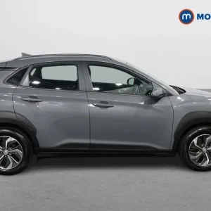 2022 Hyundai Kona 1.6 GDi Hybrid SE Connect 5dr DCT SUV - Image 8