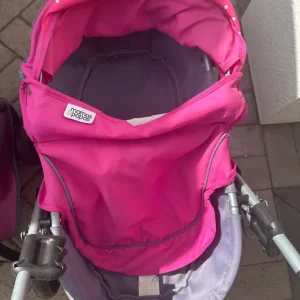 2 toy buggies – Mama & Papas - Image 5