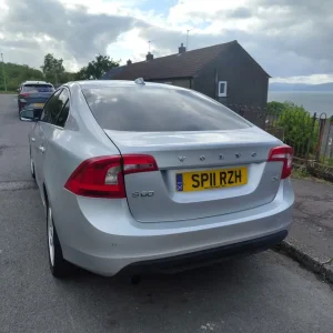 Volvo S60 2011 Manual Diesel 4-door - Image 3