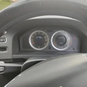 Volvo S60 2011 Manual Diesel 4-door - Image 7