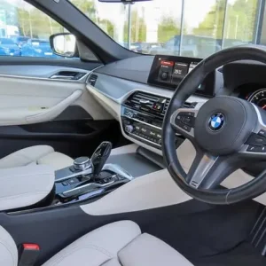 2017 BMW 5 Series 520d M Sport 5dr Auto Estate Diesel Automatic - Image 6