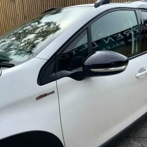 2017 Peugeot 2008 1.6 BlueHDi GT Line Euro 6 5-door hatchback - Image 8