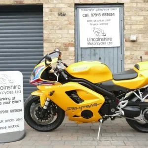 55 Triumph Daytona 955i 4280 miles only!!! - Image 2
