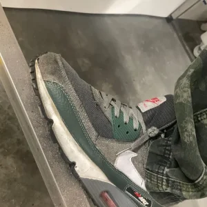 Nike Air Max size 9