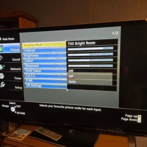 Panasonic GT50 3D TV - Image 3