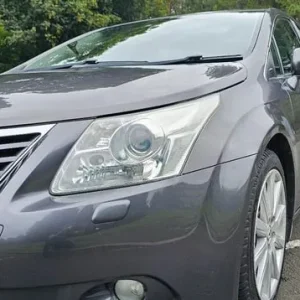 Toyota Avensis 2012 2.2 diesel manual 4-door - Image 6