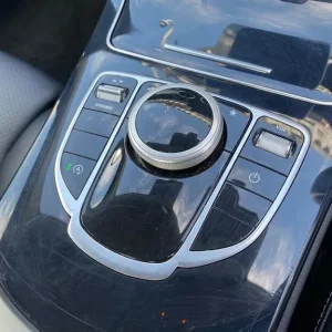 2017 Mercedes C-Class C200 2.0L Auto with 18" Alloy Wheels – Front Damage, Climate Control, Black Interior - Image 7