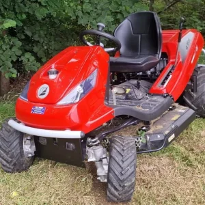 Efco Tuareg 92 EVO 4WD V-Twin Garden Tractor – 3.4 Hours Use - Image 2