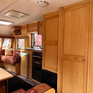 ELDDIS AVANTE 556 6 BERTH WITH AWNING - Image 7