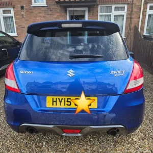 Suzuki Swift 2015 3-door manual hatchback - Image 4
