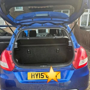Suzuki Swift 2015 3-door manual hatchback - Image 6