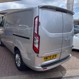2020 Ford Transit Custom 2.0 EcoBlue 130ps Low Roof Panel Van - Image 5