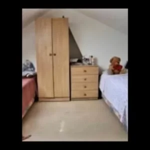 Bright double room in Stoke-sub-Hamdon