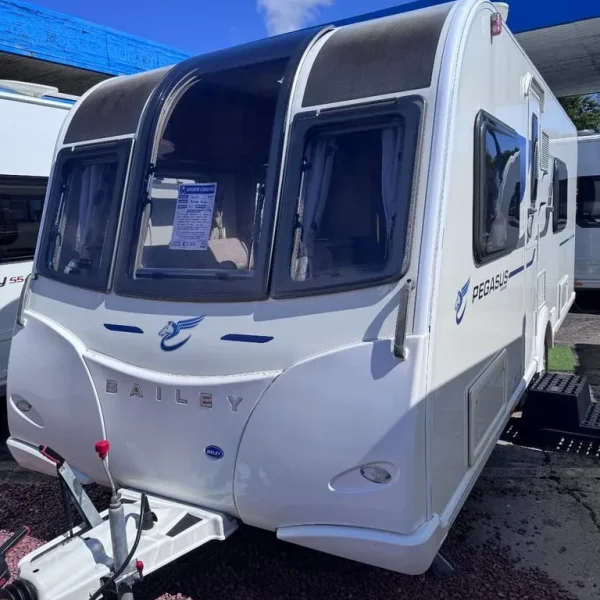 Bailey Pegasus Verona 2017 fixed bed tourer