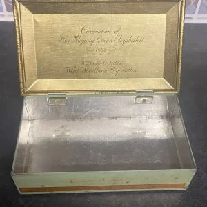 Elizabeth II Coronation Souvenir Tin 1953 - Image 7