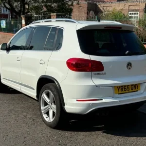 2015 VW Tiguan R-Line 2.0 Tdi Diesel Manual 4x4 - Image 3