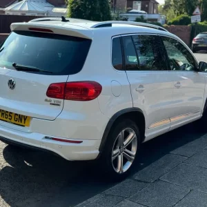 2015 VW Tiguan R-Line 2.0 Tdi Diesel Manual 4x4 - Image 5