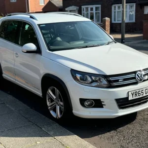 2015 VW Tiguan R-Line 2.0 Tdi Diesel Manual 4x4 - Image 6