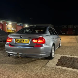 BMW 320D Business Edition 2009 - Image 7