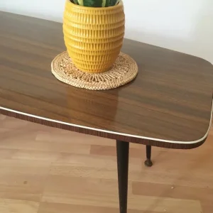 Vintage Mid Century Walnut Coffee Table - Image 5